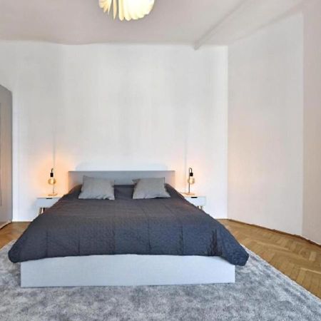 Appartement Luxurious, 2 Min To Casino And Roemertherme à Baden Extérieur photo