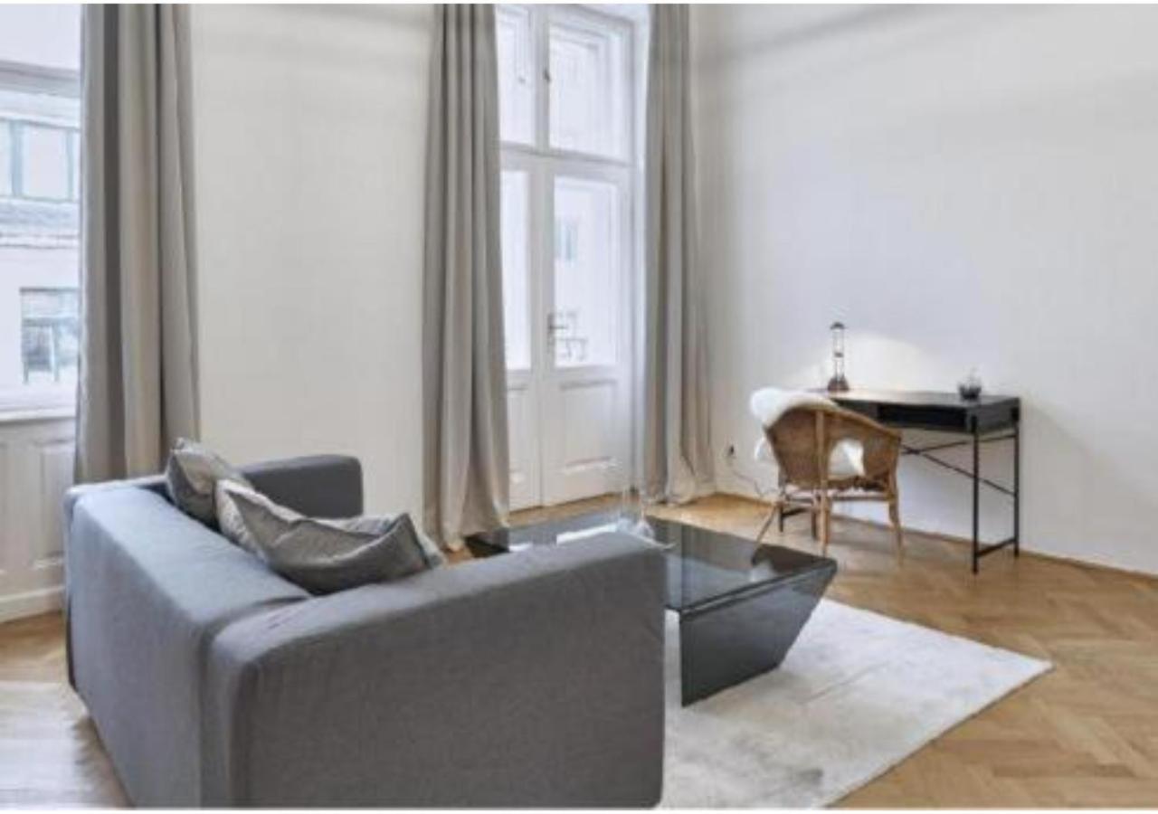 Appartement Luxurious, 2 Min To Casino And Roemertherme à Baden Extérieur photo