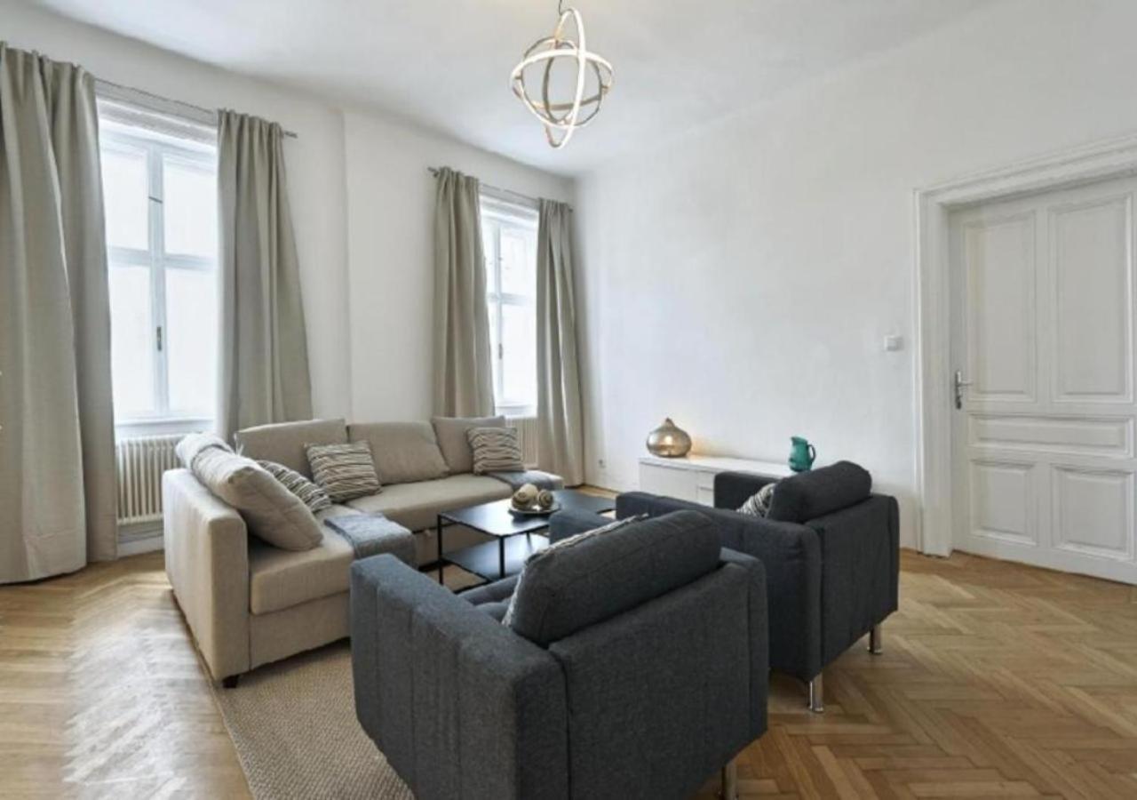 Appartement Luxurious, 2 Min To Casino And Roemertherme à Baden Extérieur photo
