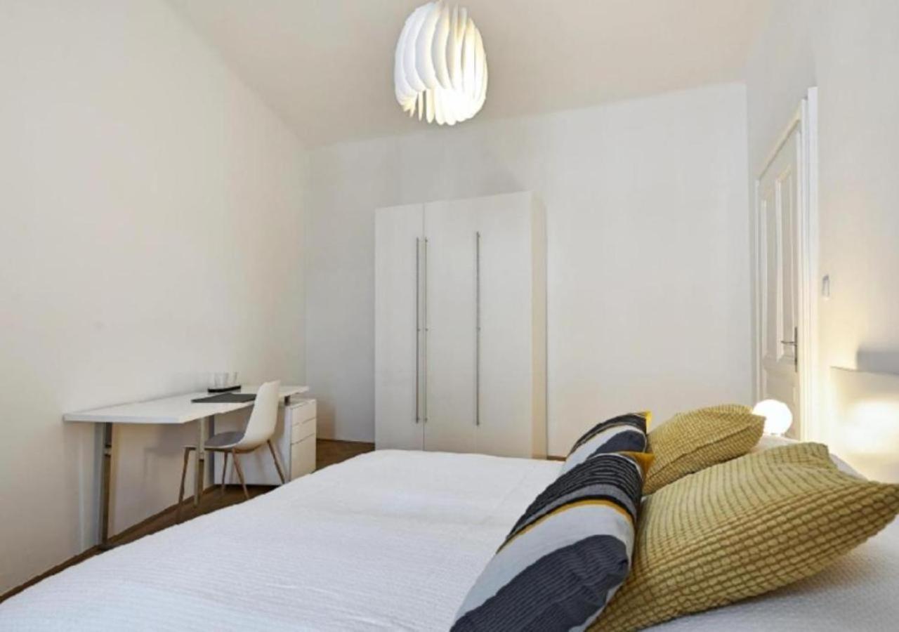 Appartement Luxurious, 2 Min To Casino And Roemertherme à Baden Extérieur photo